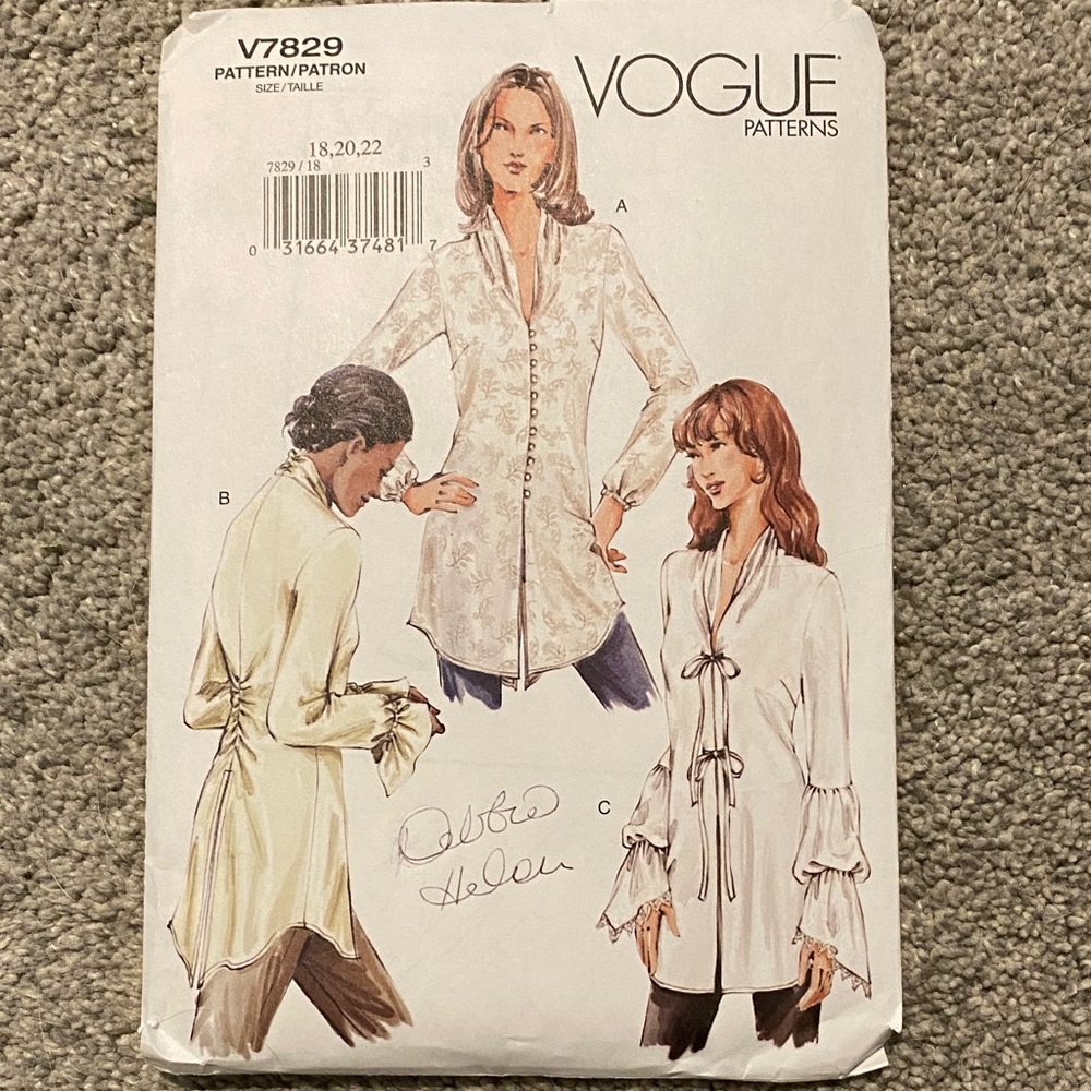 Vogue Funnel Neck Button Front Blouse Tunic Sewing Pattern 7829 18 20 22